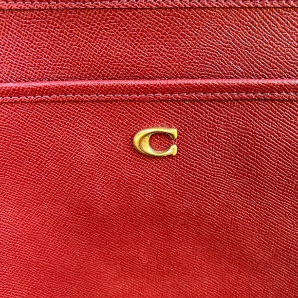 Coach Kitt Messenger Crossbody, 7.75” x 8.75” x 1.0” - Picture 5 of 13